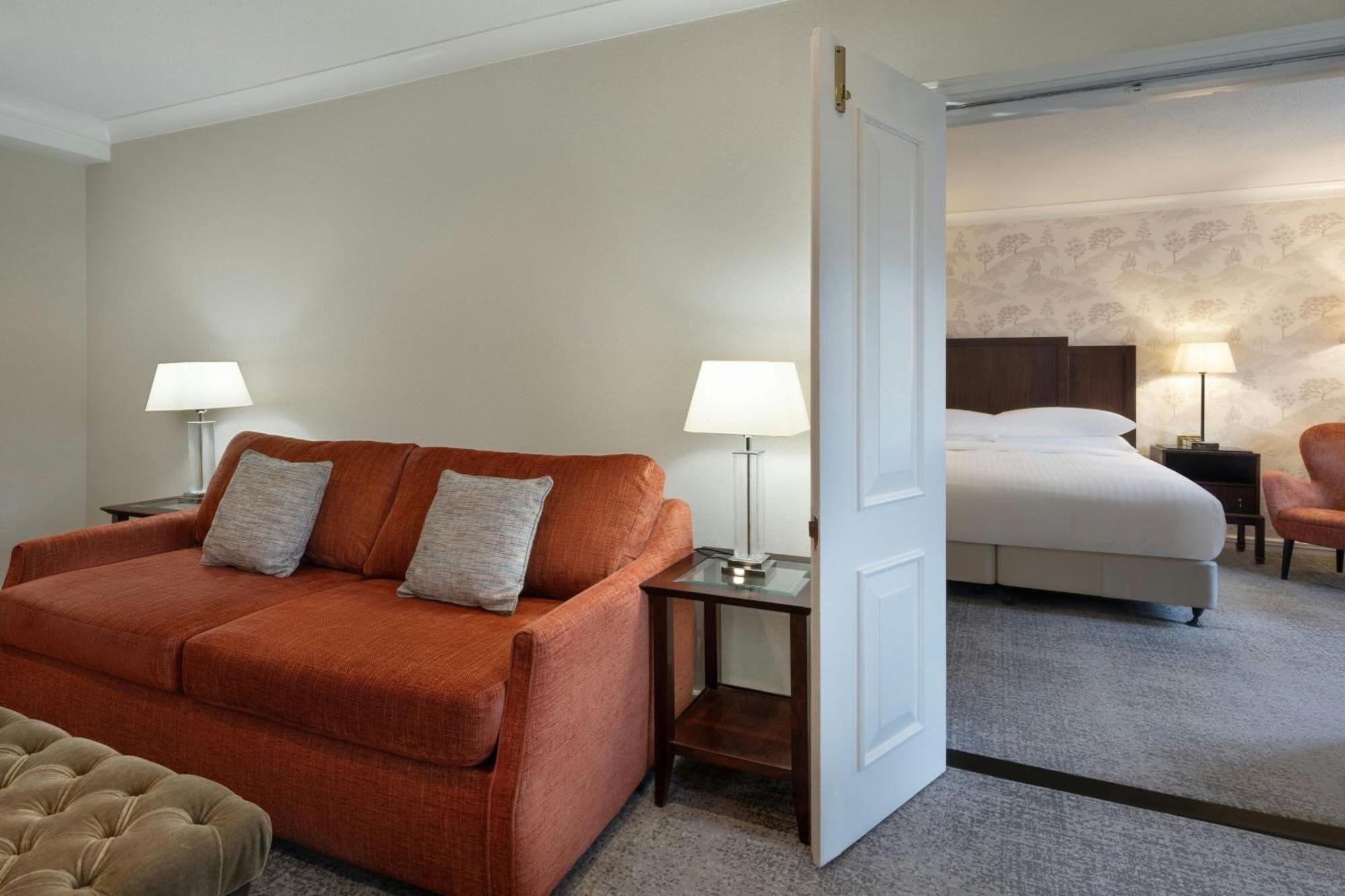 Delta Hotels By Marriott Tudor Park Country Club Мейдстон Екстер'єр фото